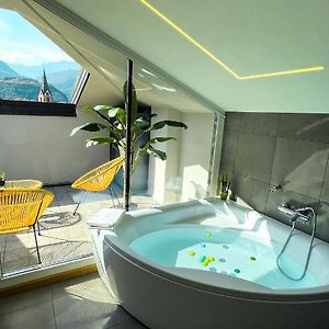 Studio con letto king size